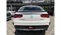 
Mercedes Benz GLE350D 2017 full									