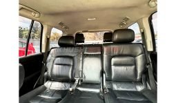 Toyota Land Cruiser V8 2011 full