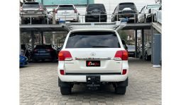 Toyota Land Cruiser 2015 full
