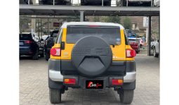 
Toyota FJ Cruiser 2016 full									