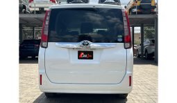 
Toyota Noah 2016 full									