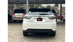 
Toyota Harrier 2016 full									