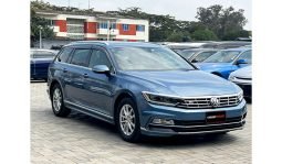 
Volkswagen Passat Variant 2016 full									