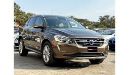 
Volvo XC60 2016 full									