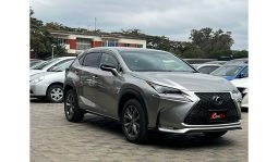 
Lexus NX300h 2016 full									