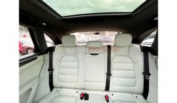 
Porsche Macan 2016 full									