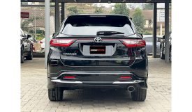 Toyota Harrier 2017