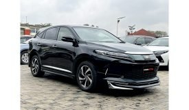 Toyota Harrier 2017