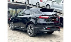 Toyota Harrier 2017