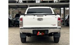 
Toyota Hilux Double cab 2014 full									