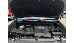 Toyota Land Cruiser PRADO 2010 full