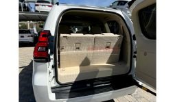 Toyota Land Cruiser PRADO 2017 full