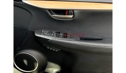 Lexus NX300h 2016 full