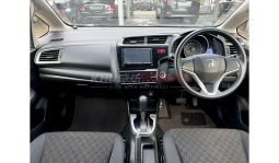 Honda Fit 2015 full
