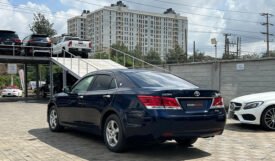 Toyota Crown Royal Saloon 2016