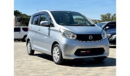 
Nissan Dayz 2015 full									