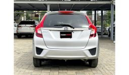 
Honda Fit 2016 full									