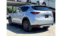 
Mazda CX-5 2017 full									