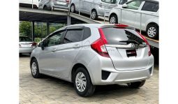 
Honda Fit 2016 full									