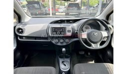 
Toyota Vitz 2016 full									