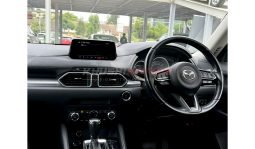 
Mazda CX-5 2017 full									