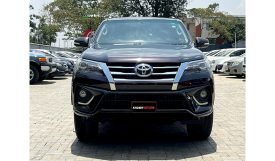 Toyota Fortuner 2016