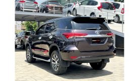 Toyota Fortuner 2016