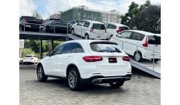 
Mercedes Benz GLC250 2016 full									