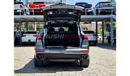 Porsche Cayenne 2016 full