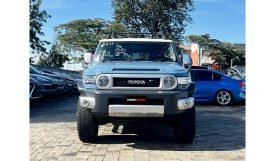 Toyota  FJ Cruiser 2016