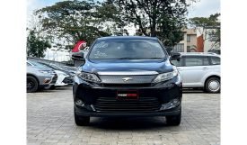 Toyota Harrier 2016