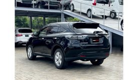 Toyota Harrier 2016