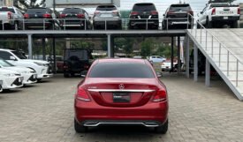 Mercedes Benz C200 2015