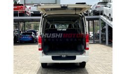 
Toyota Hiace 2016 full									
