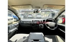 
Toyota Hiace 2016 full									