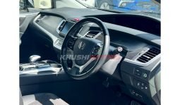 
Honda Jade 2017 full									