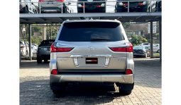 
Lexus LX570 2016 full									