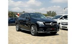 Mercedes Benz GLE350D 2016 full