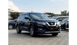 
Nissan X-Trail 2017 full									