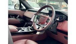 
Land Rover Range Rover Vogue 2023 full									