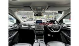 
Mercedes Benz GLE350D 2016 full									