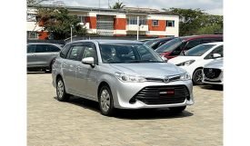 Toyota Corolla Fielder 2017