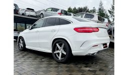 
Mercedes Benz GLE350D 2016 full									