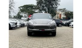 Porsche Cayenne 2012