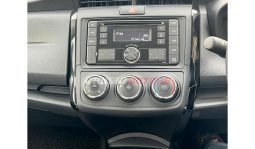 Toyota Axio 2016 full