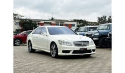 
Mercedes Benz S550 2010 full									