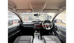 Toyota Hilux D Cabin 2018 full