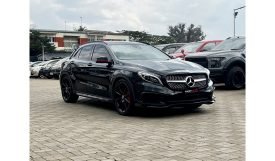 Mercedes GLA 45 AMG 2015