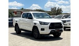 Toyota Hilux GR 2023 full