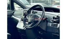 Toyota Estima 2017 full